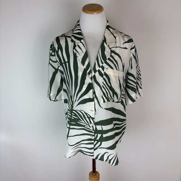 AYR Pool Boy Silk Short Sleeve Blouse Shirt Button Green Cream Palm Print Size M - Picture 1 of 5